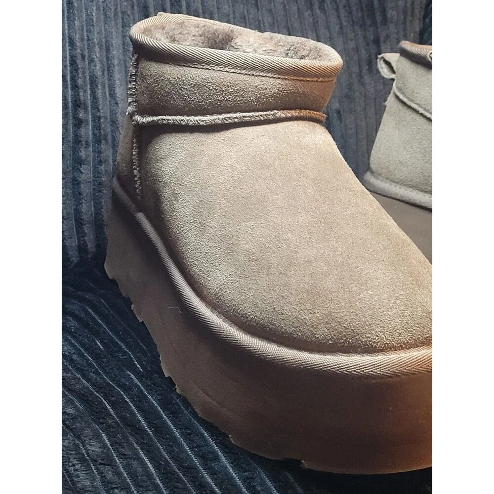 Cushionaire Women’s Suede Memory‑Foam Winter Boots – Tan size 8m